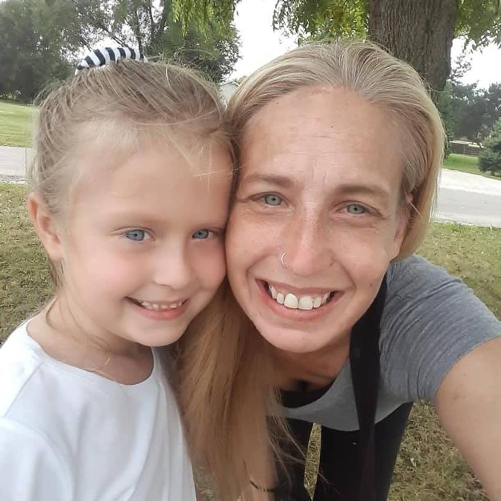 Meet your Posher, Jennifer